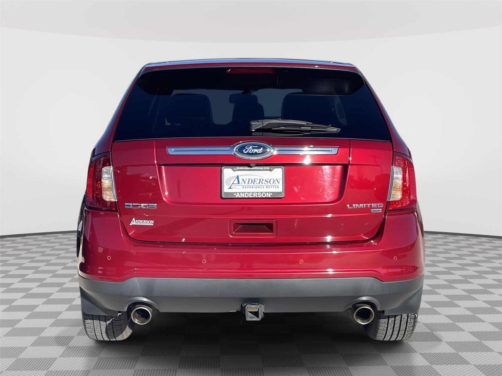 Vehicle photo 8
