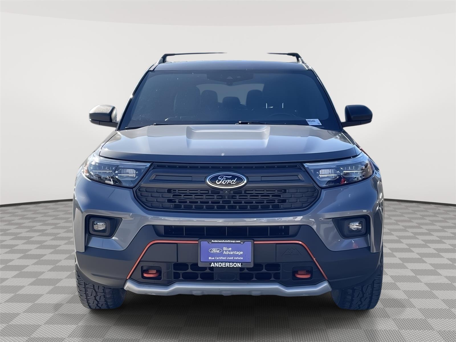 Vehicle photo 4