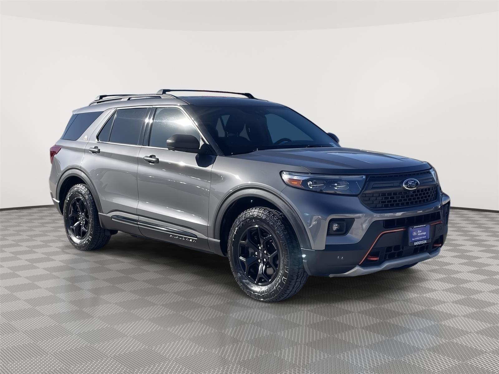 Vehicle photo 5