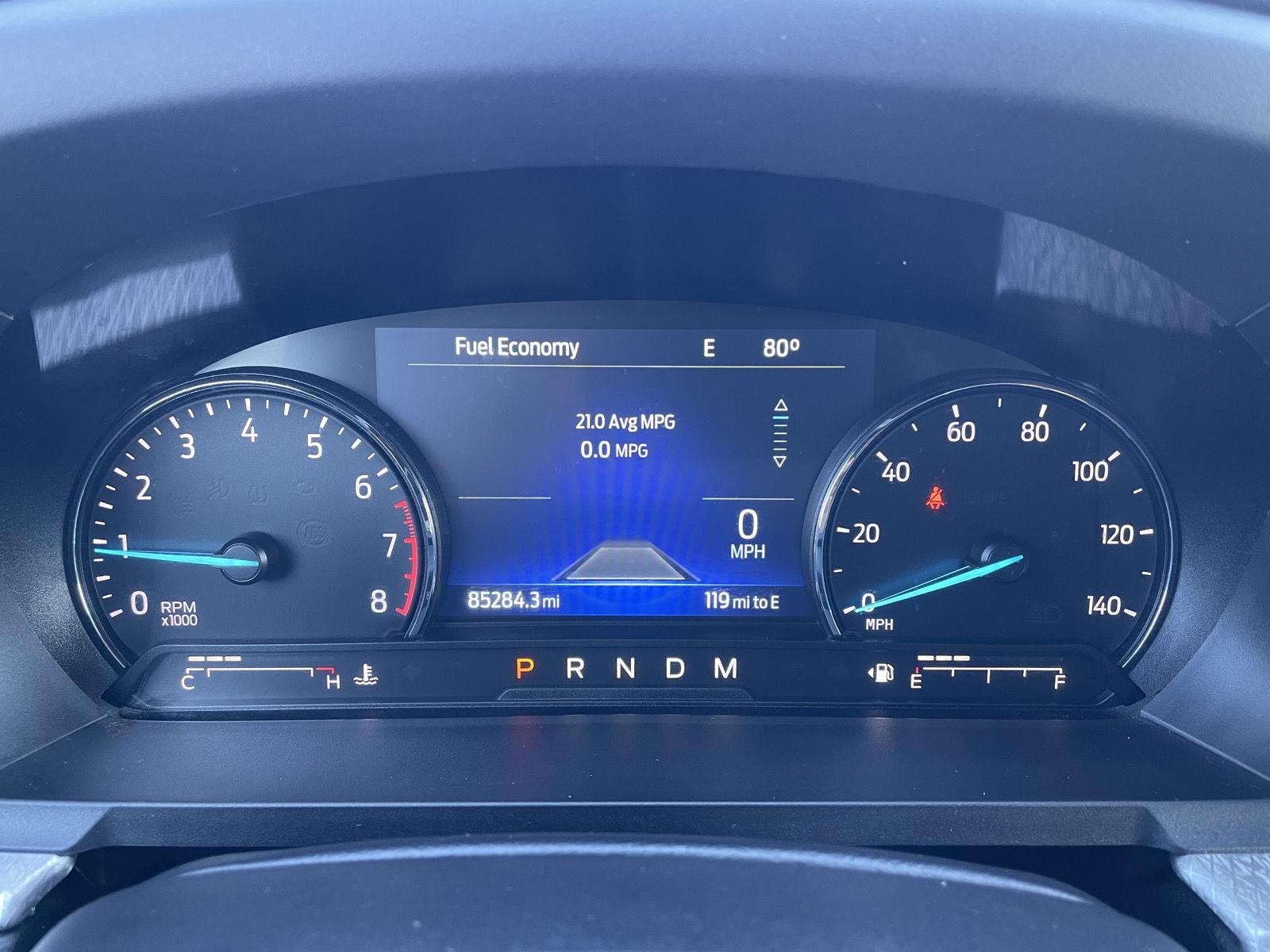 Vehicle photo 15