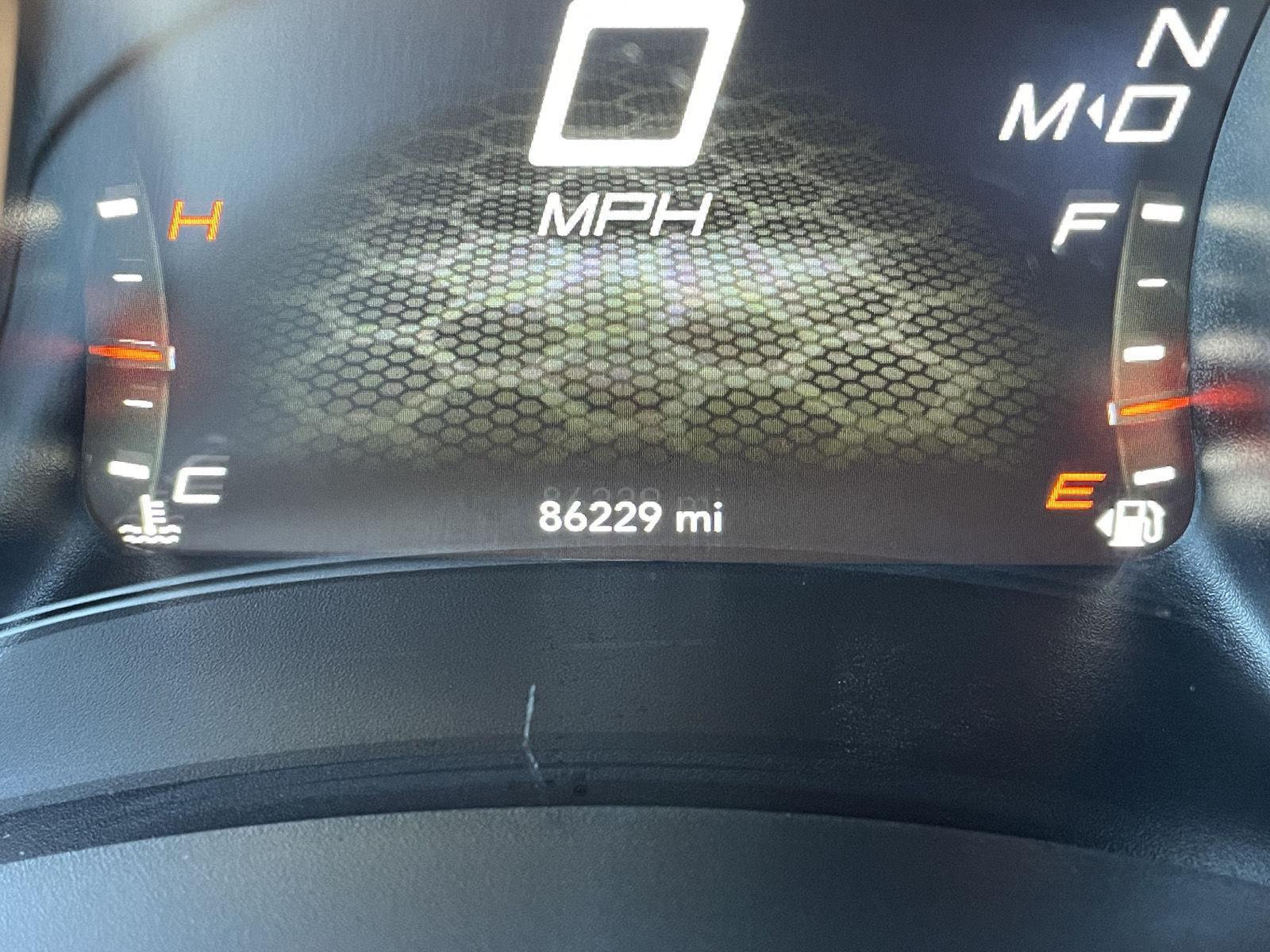 Vehicle photo 3