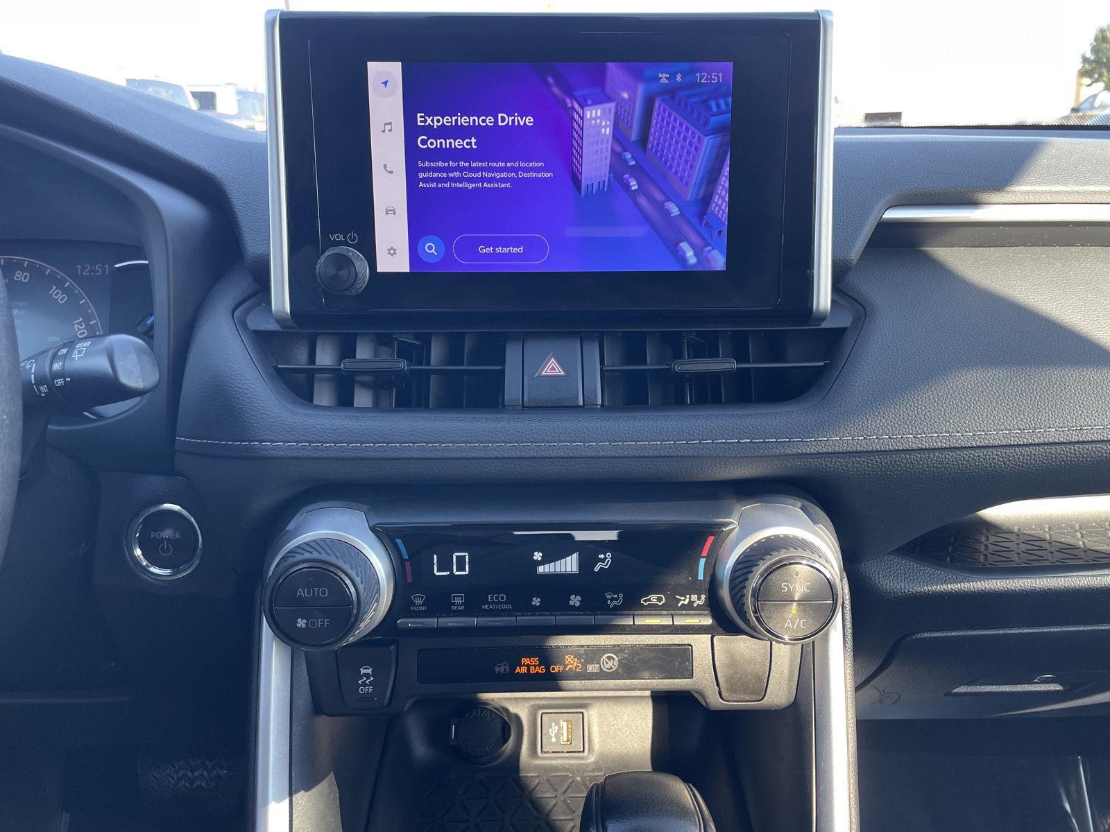 Vehicle photo 22