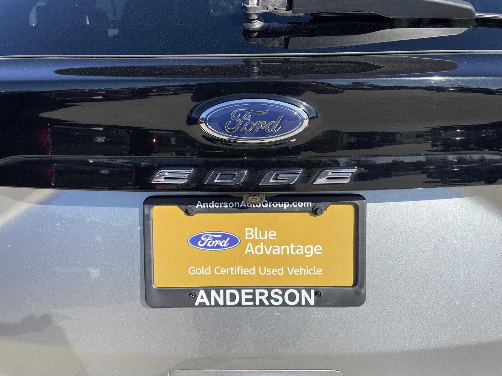 Vehicle photo 35