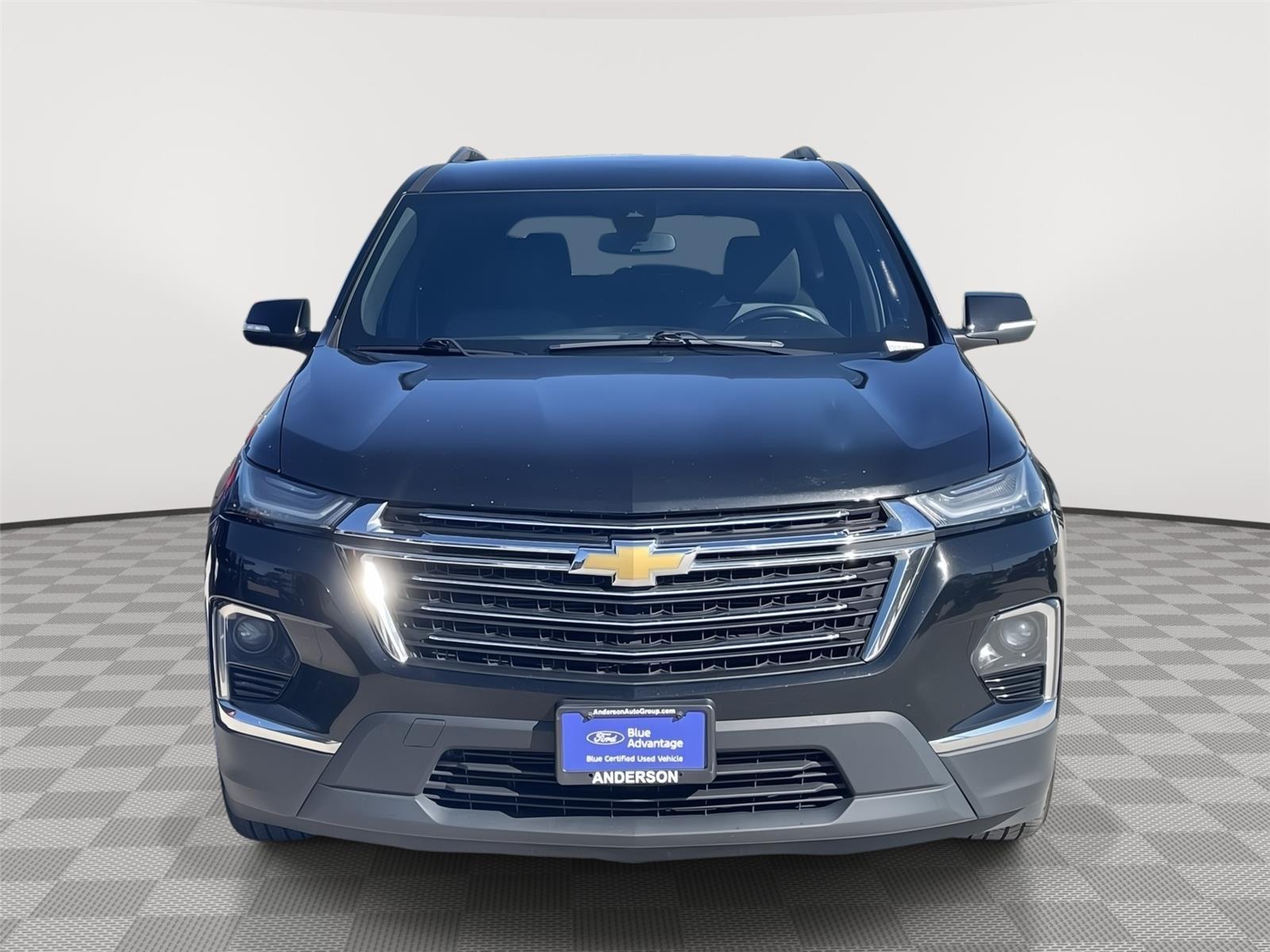 Vehicle photo 4