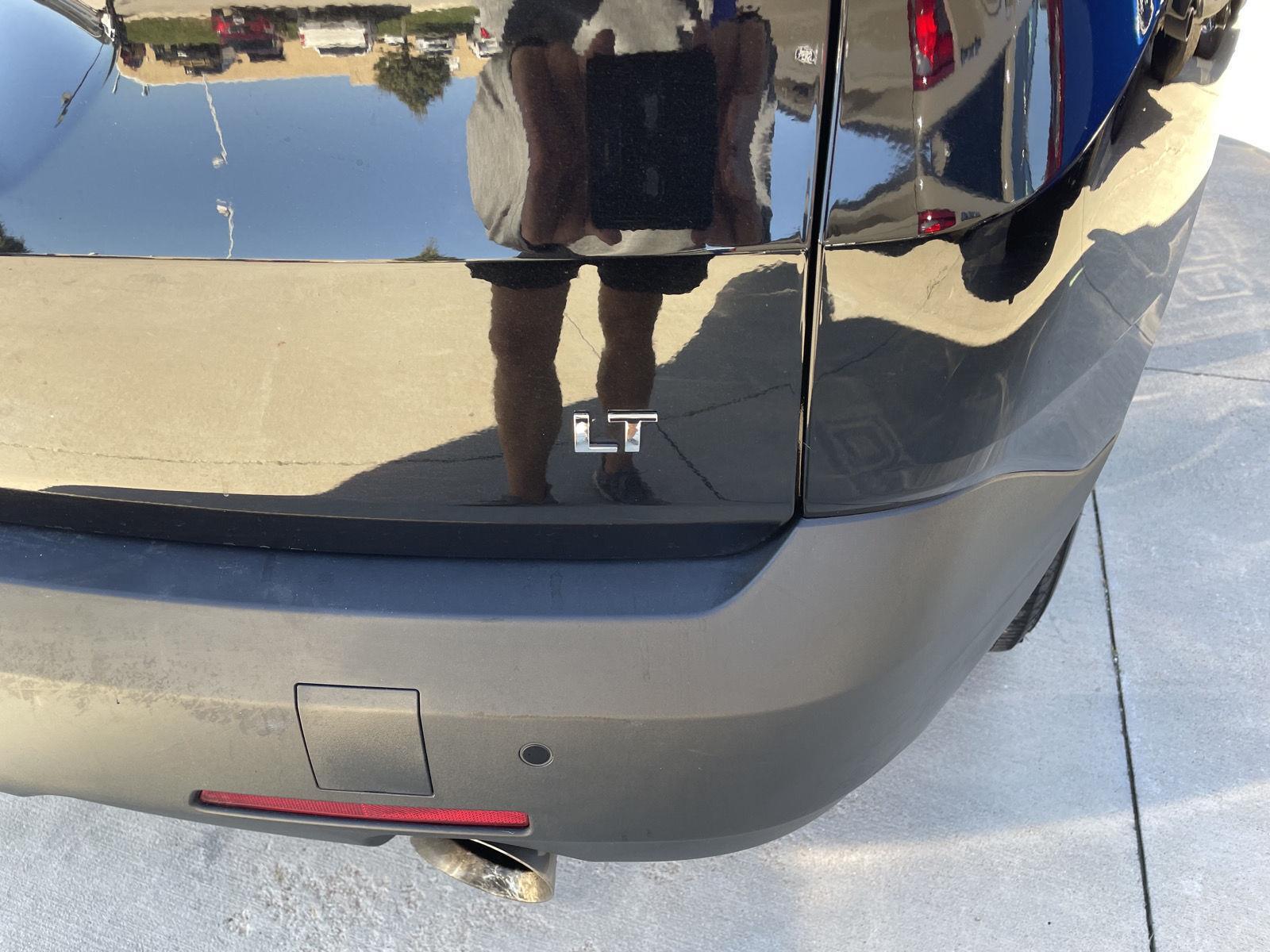 Vehicle photo 40