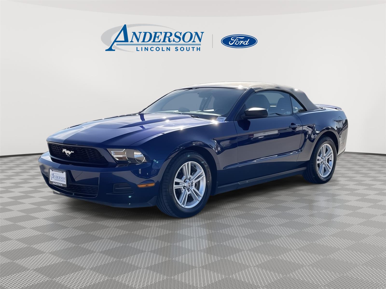 Kona Blue Metallic 2012 Ford Mustang Convertible Rear-Wheel Drive 6-Speed Automatic