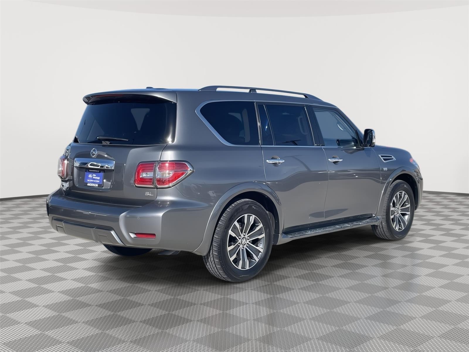 Vehicle photo 7