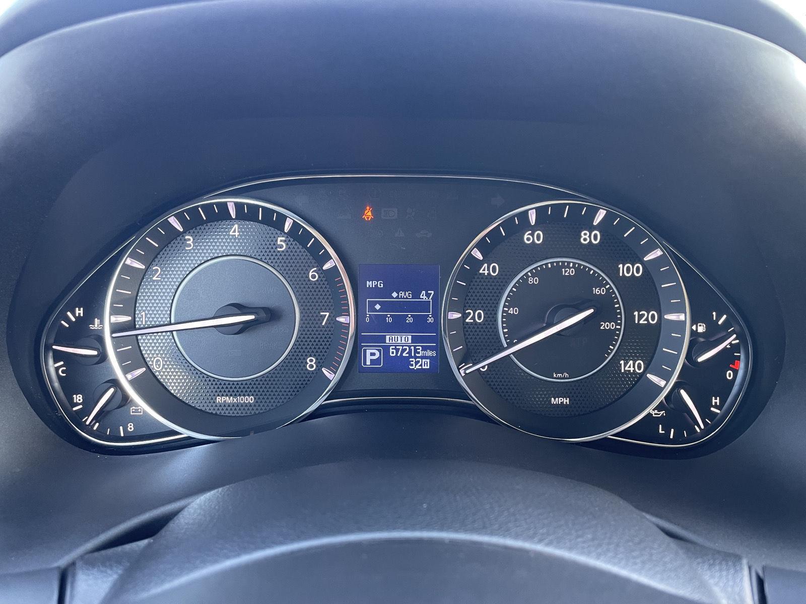 Vehicle photo 15
