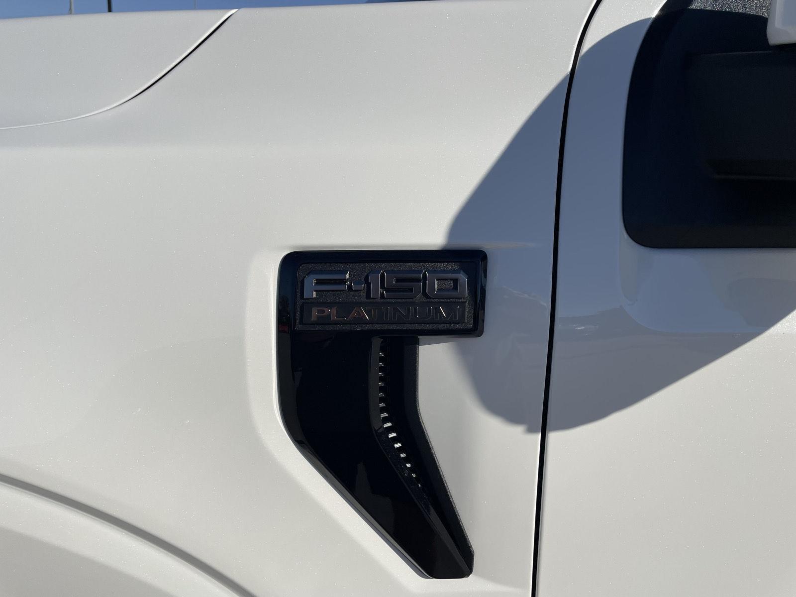 Vehicle photo 46