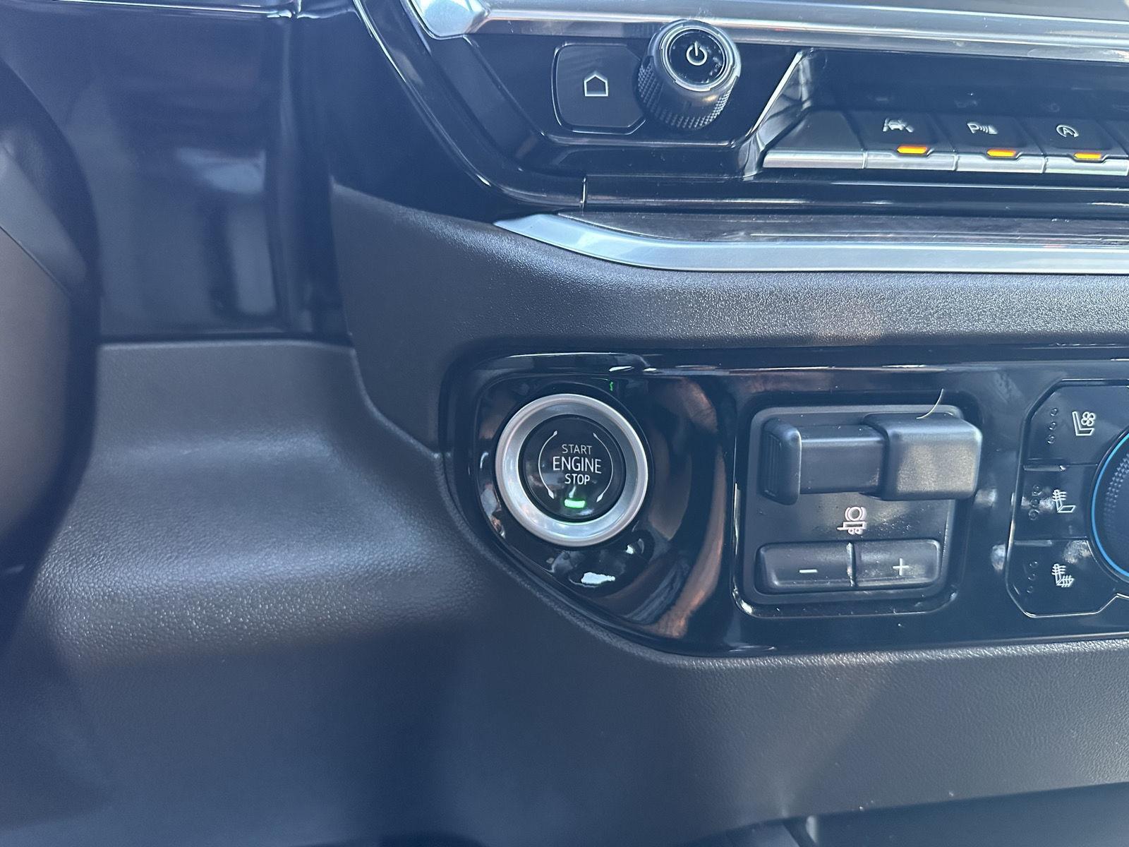 Vehicle photo 27