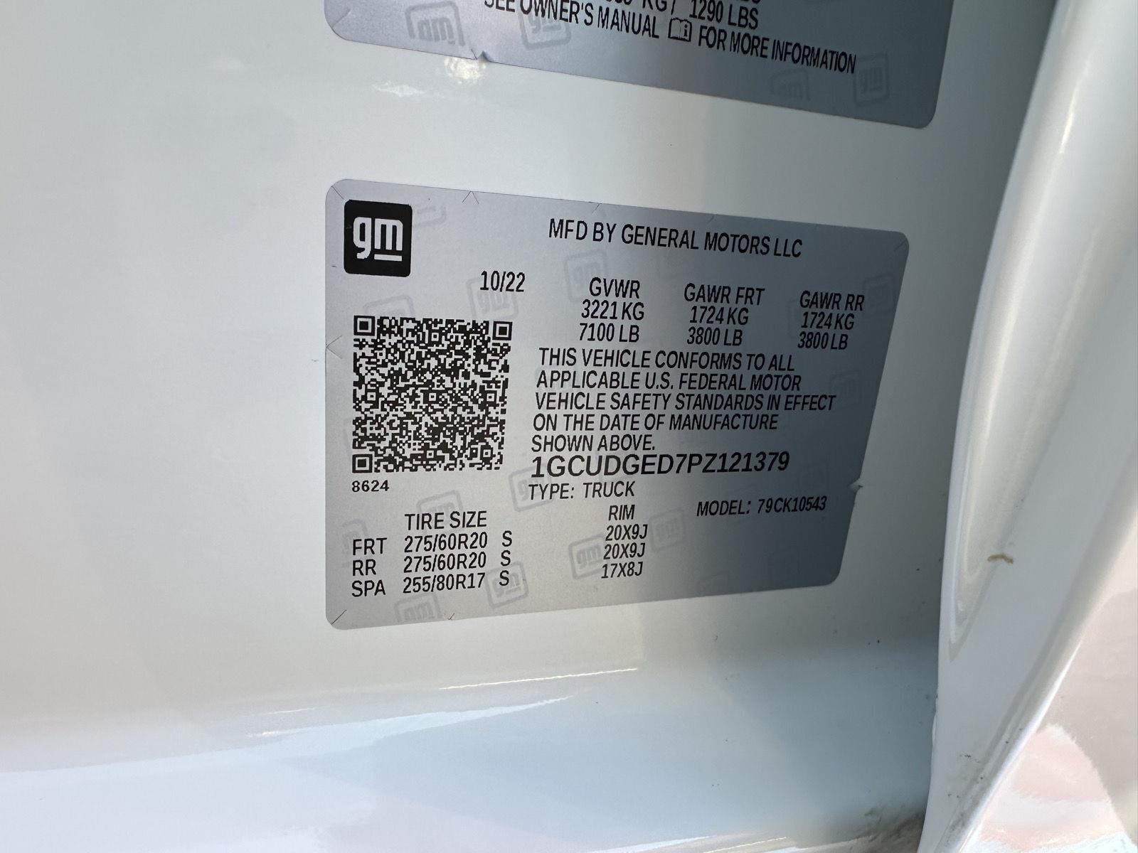 Vehicle photo 35