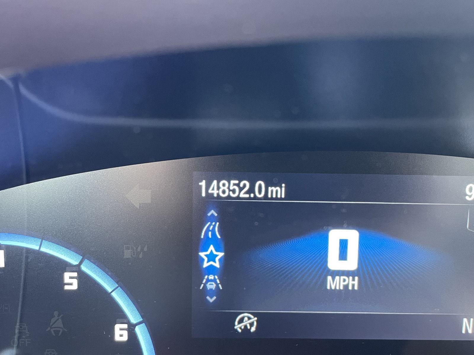 Vehicle photo 3