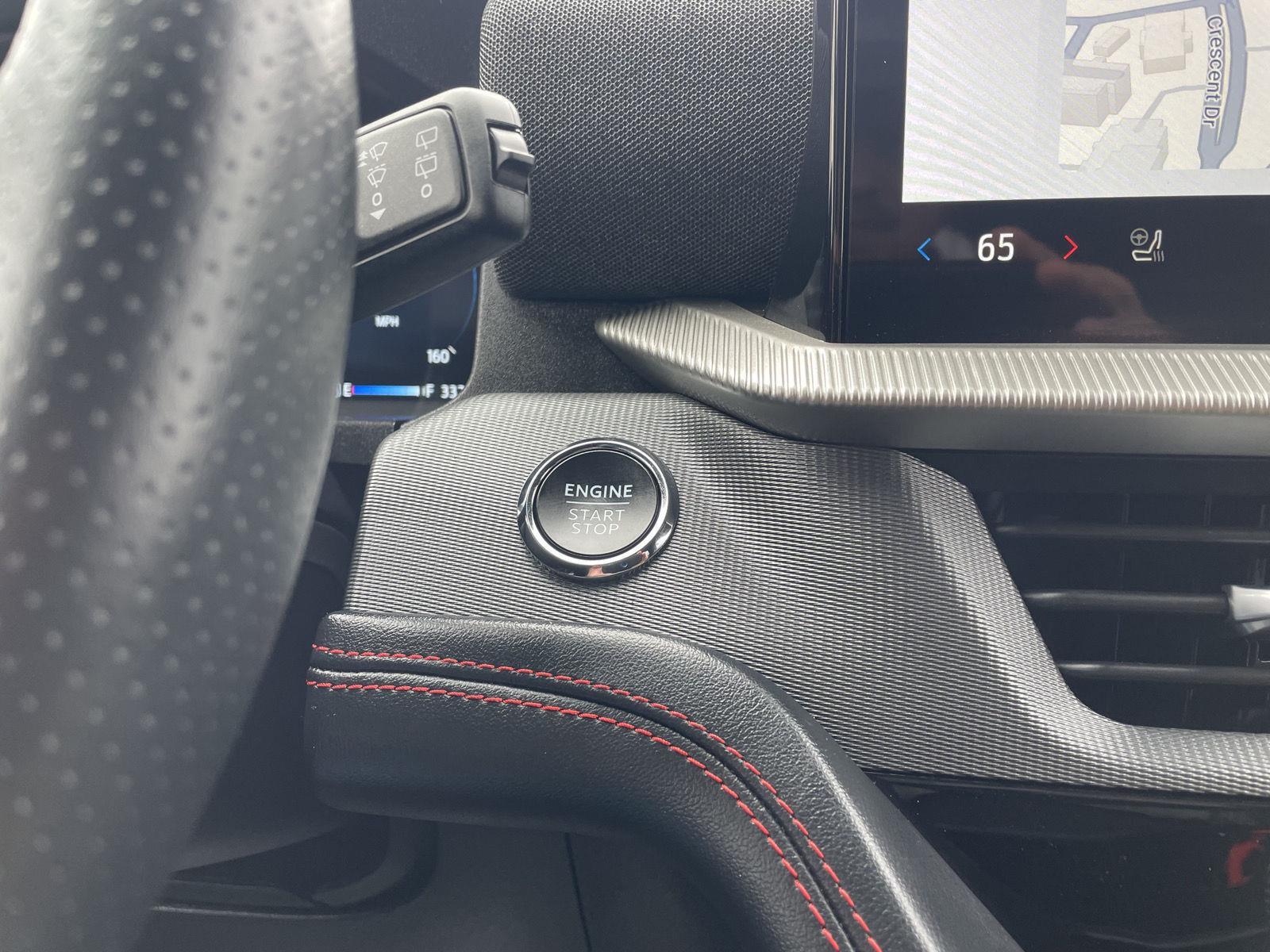 Vehicle photo 27