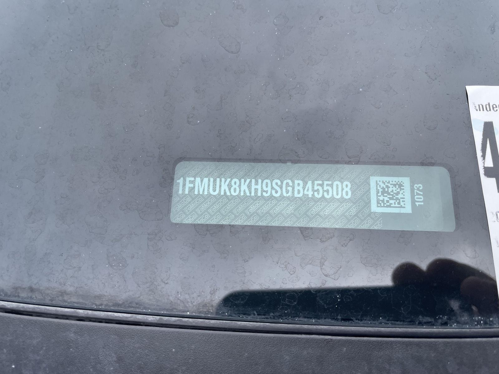 Vehicle photo 35