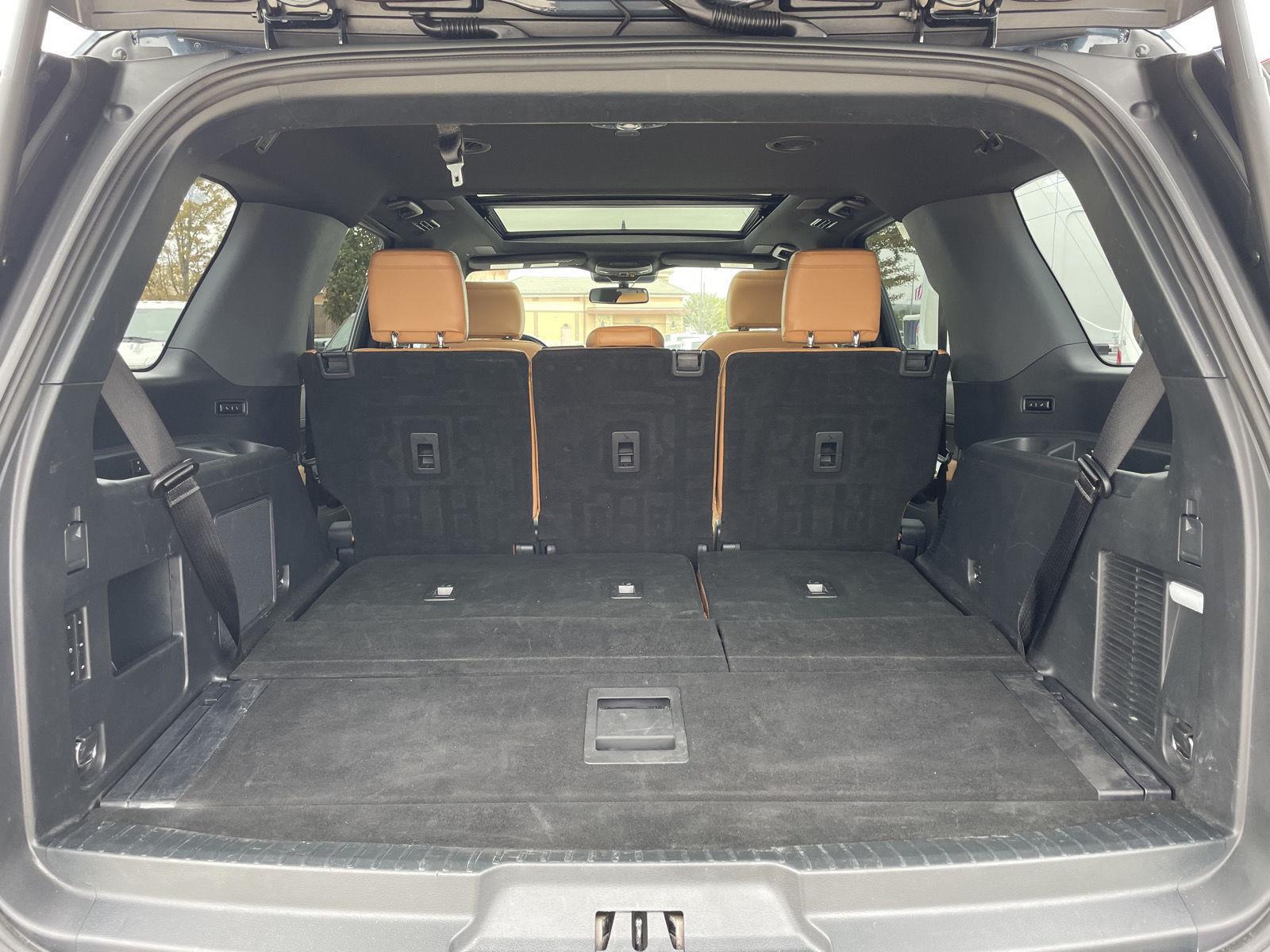 Vehicle photo 41