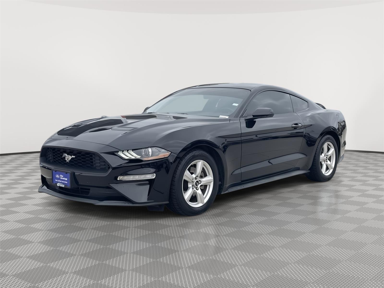 2019 Ford Mustang EcoBoost Coupe RWD