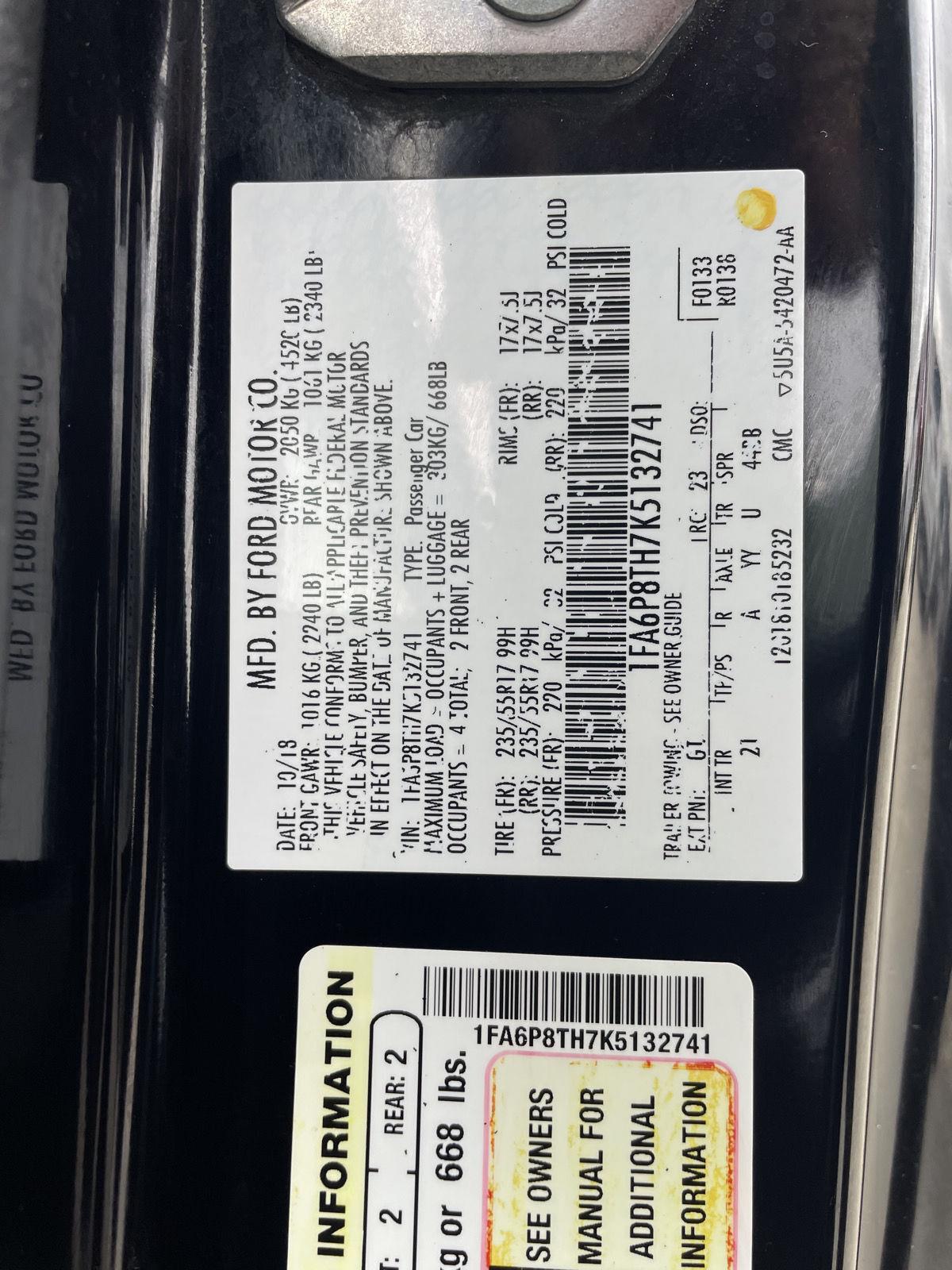Vehicle photo 31