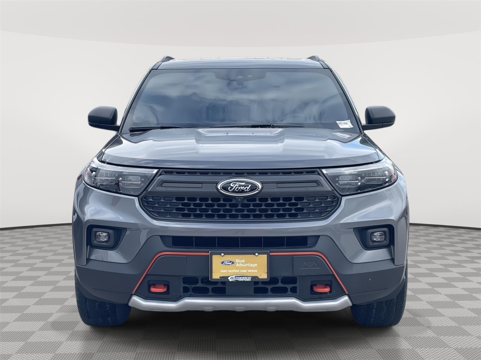 Vehicle photo 4