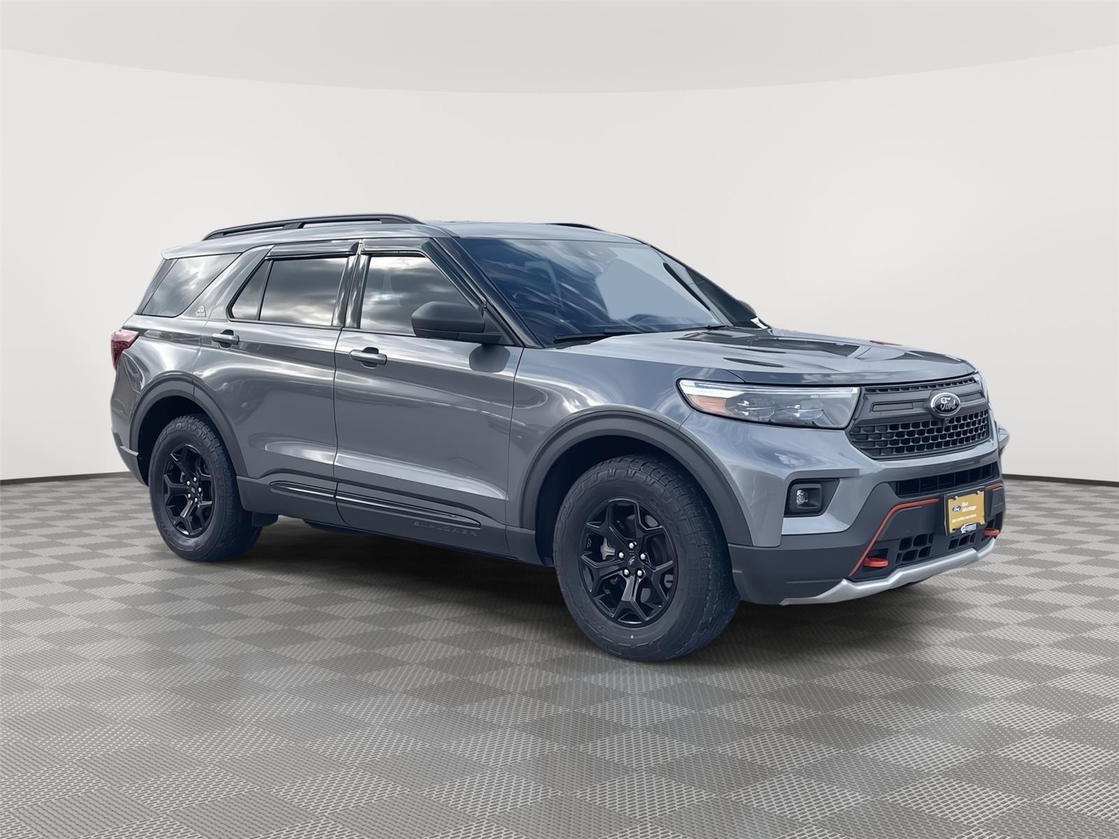 Vehicle photo 5