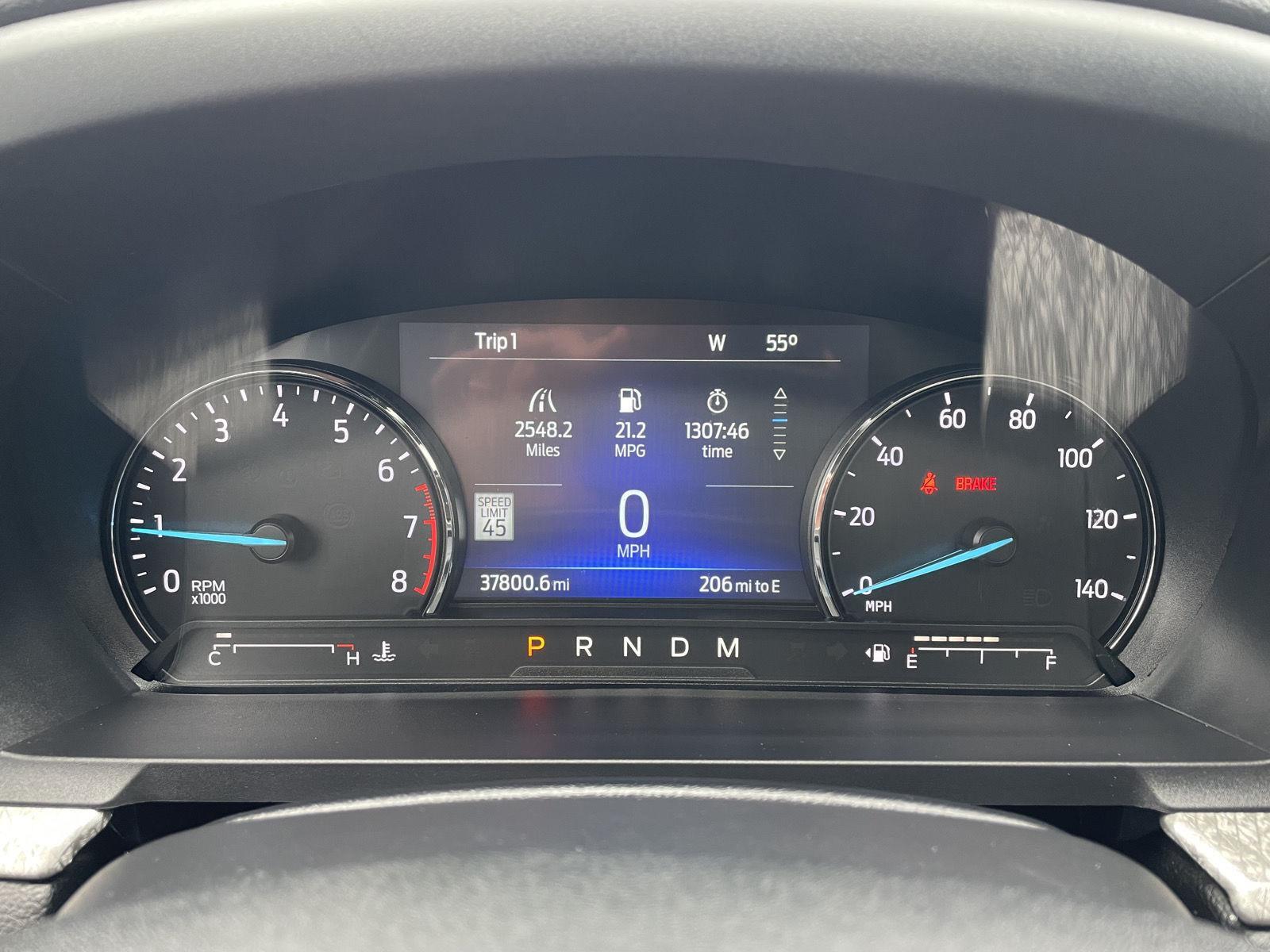 Vehicle photo 15