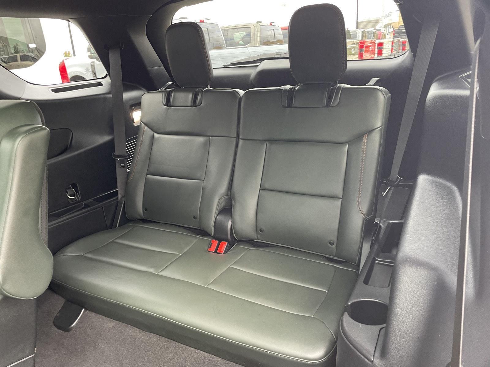 Vehicle photo 22