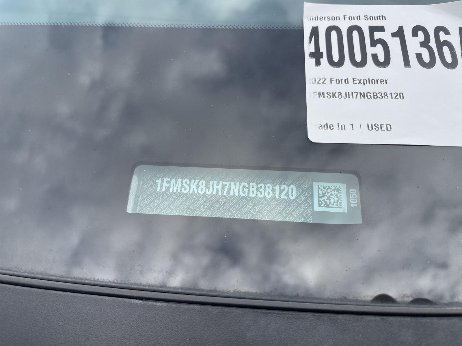 Vehicle photo 36