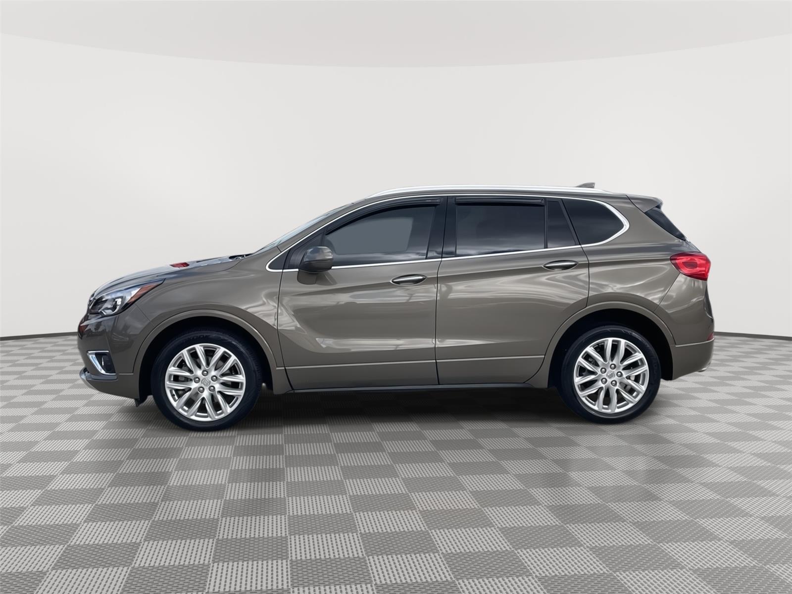 Vehicle photo 2