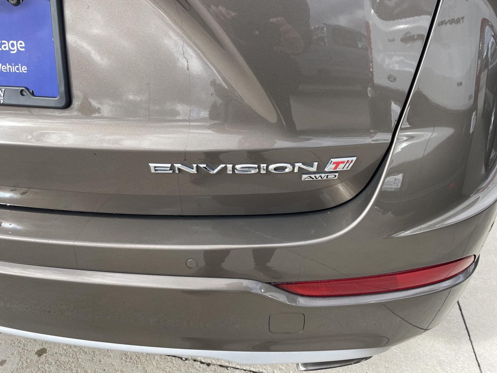 Vehicle photo 37