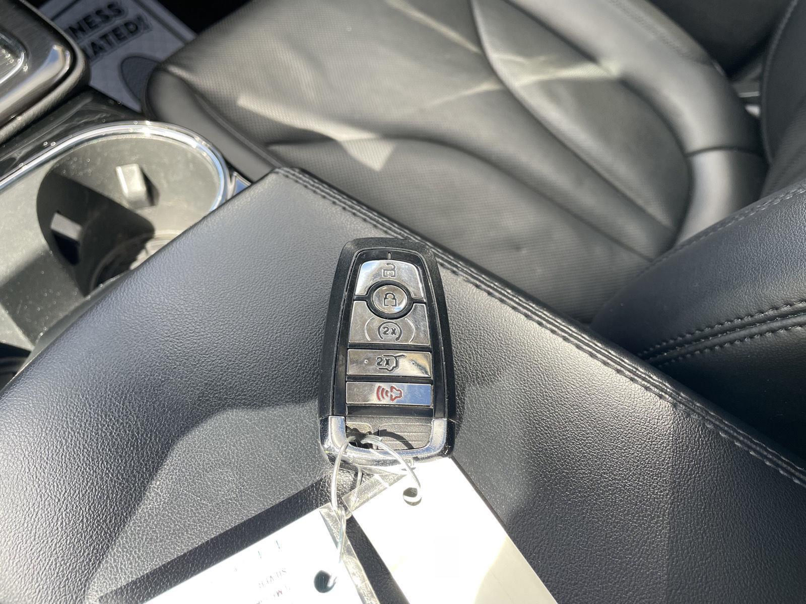 Vehicle photo 41