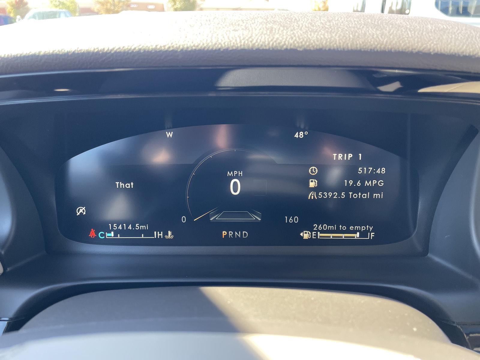 Vehicle photo 15