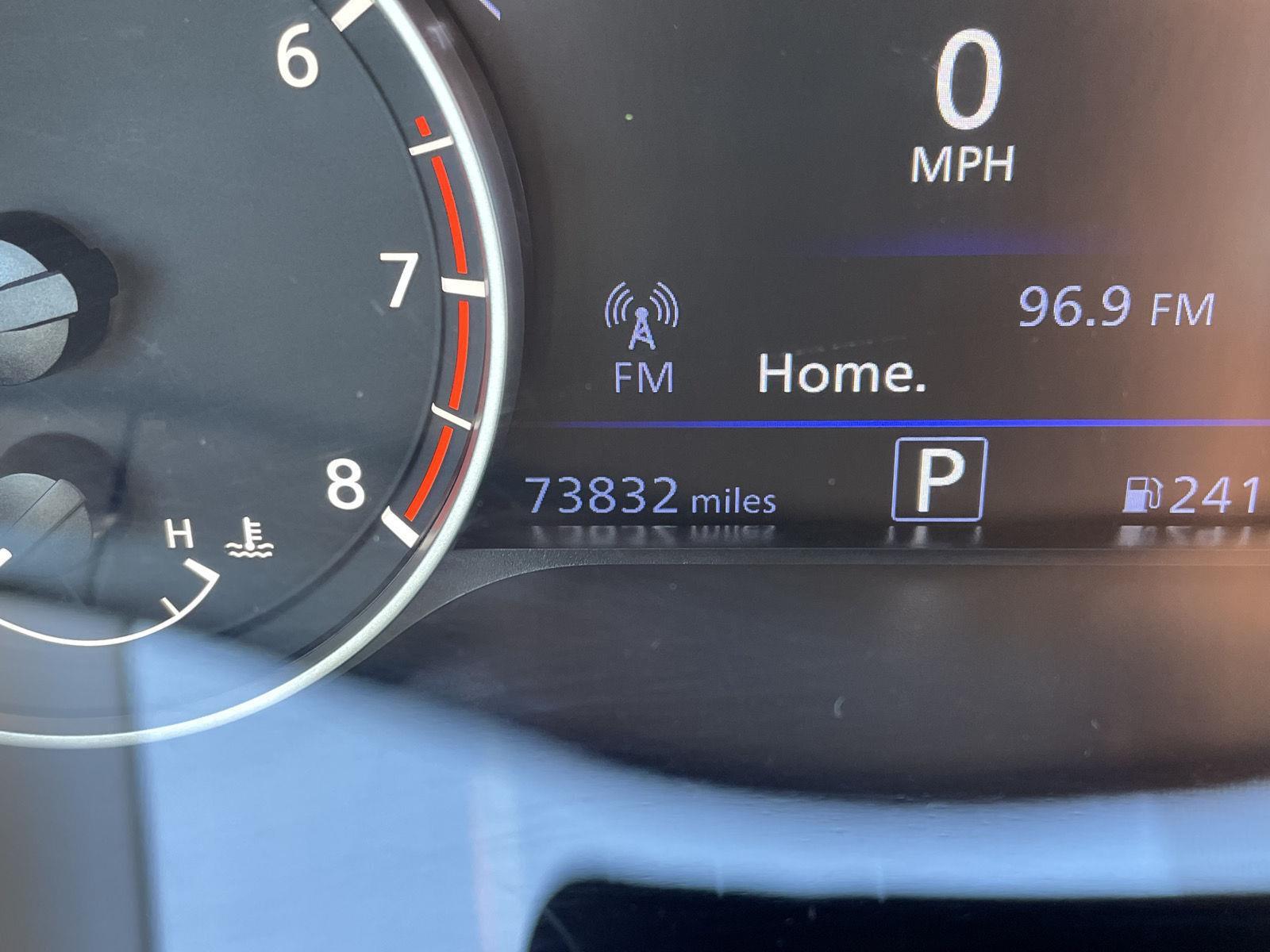 Vehicle photo 3