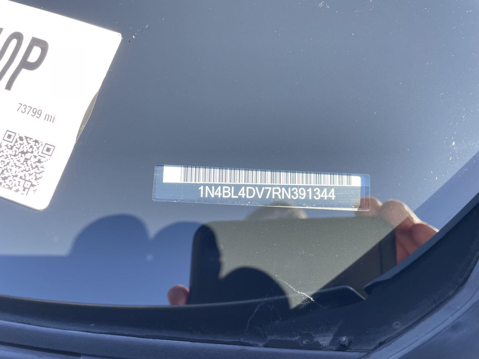 Vehicle photo 32