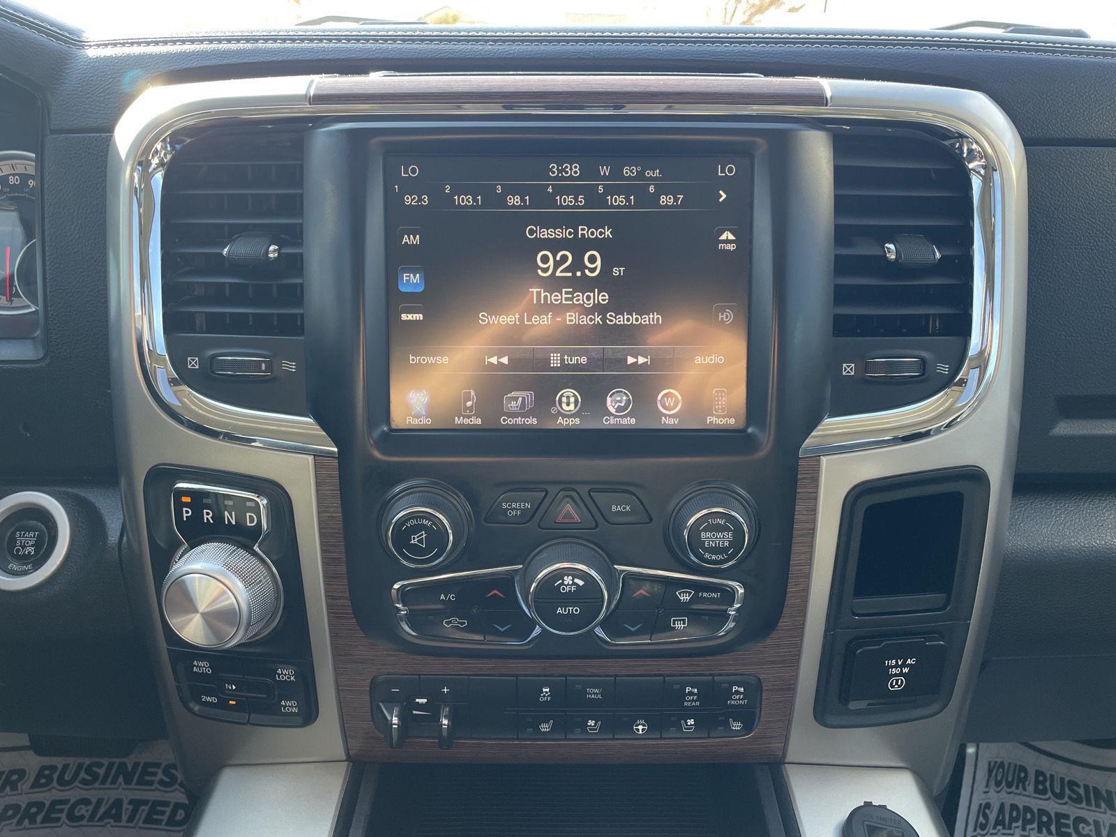Vehicle photo 21