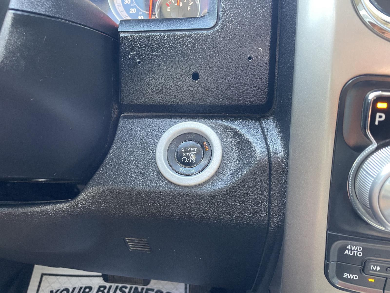 Vehicle photo 24