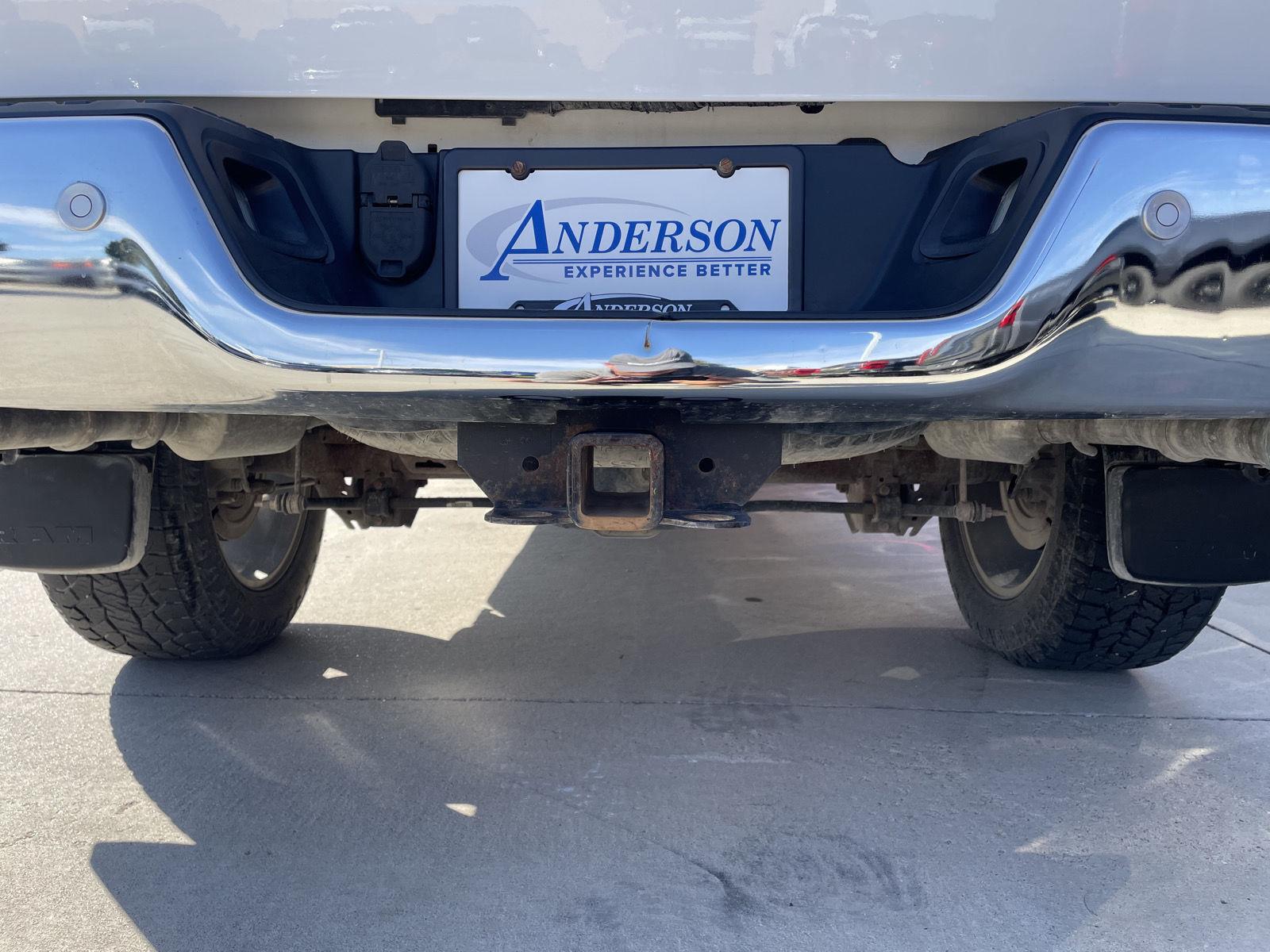 Vehicle photo 35