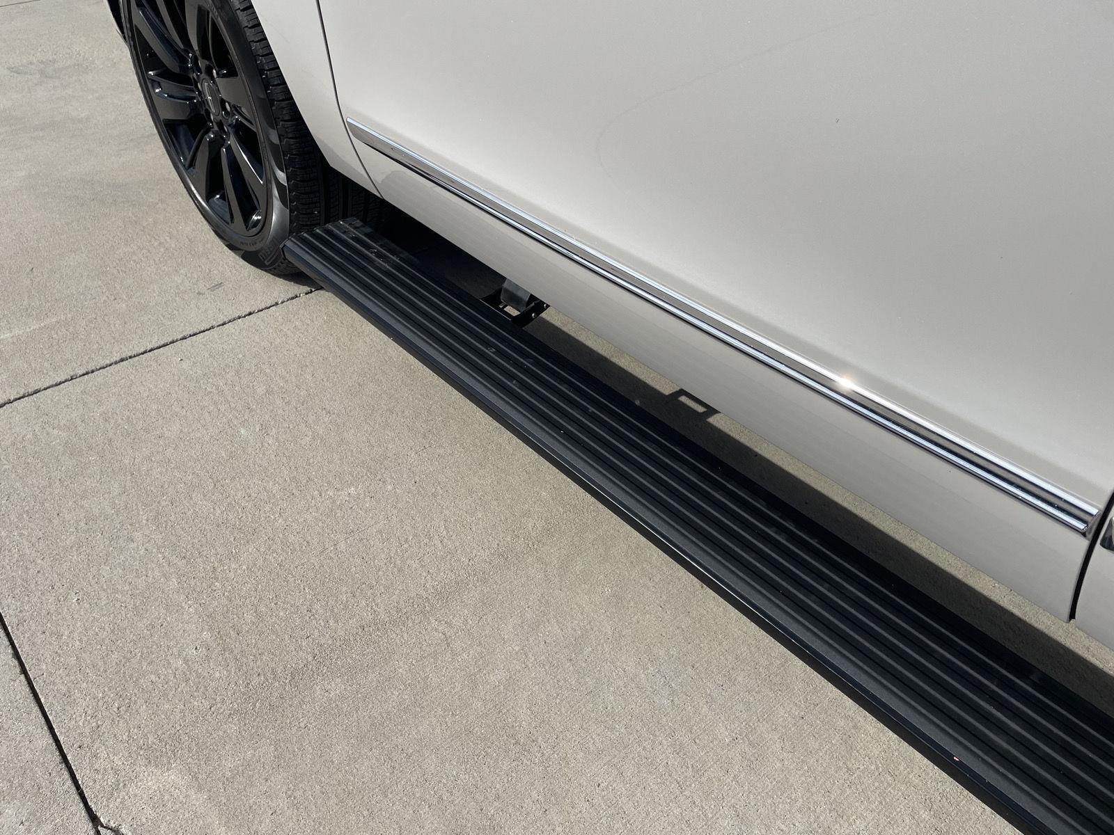 Vehicle photo 47