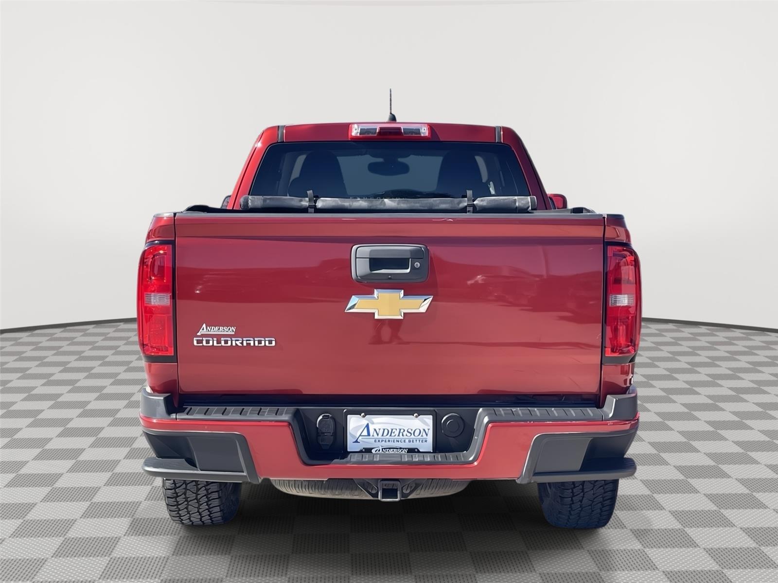 Vehicle photo 8