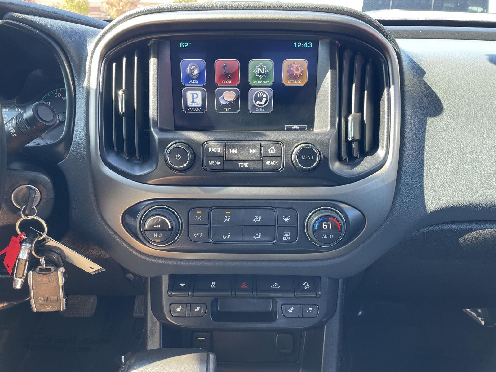 Vehicle photo 21