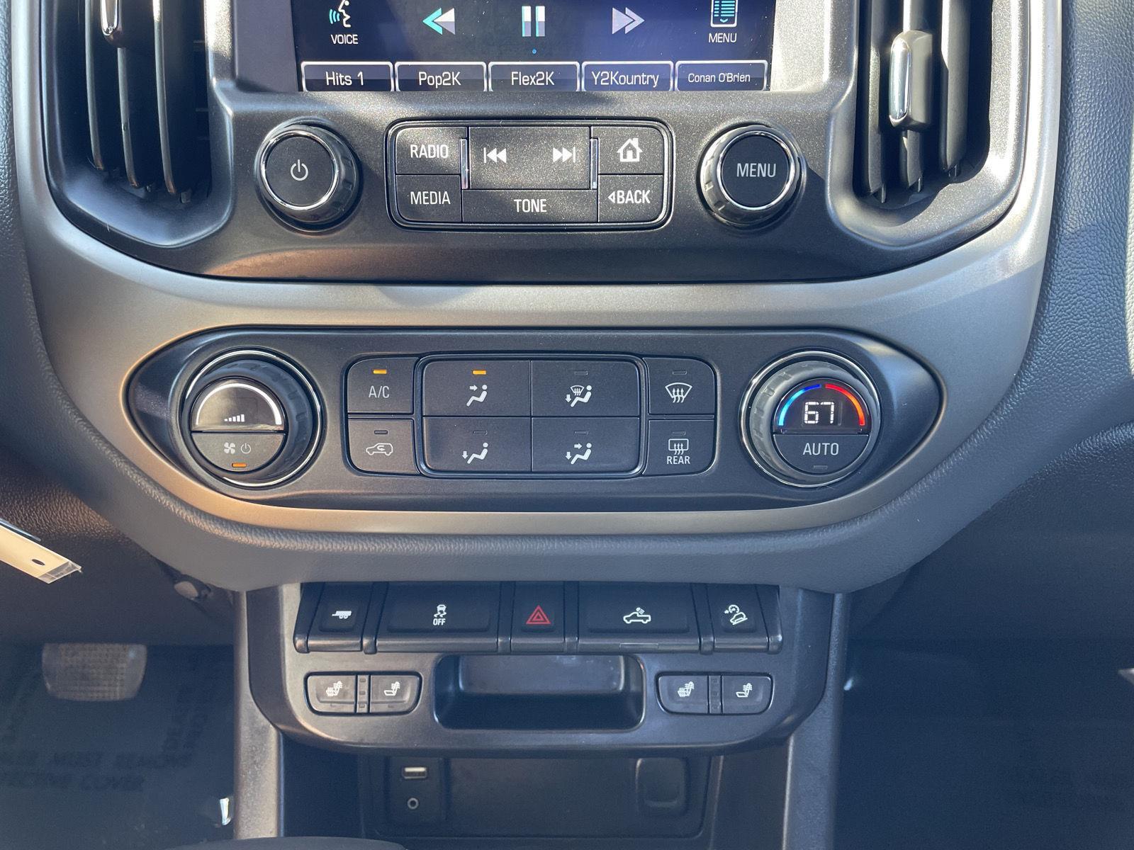 Vehicle photo 24