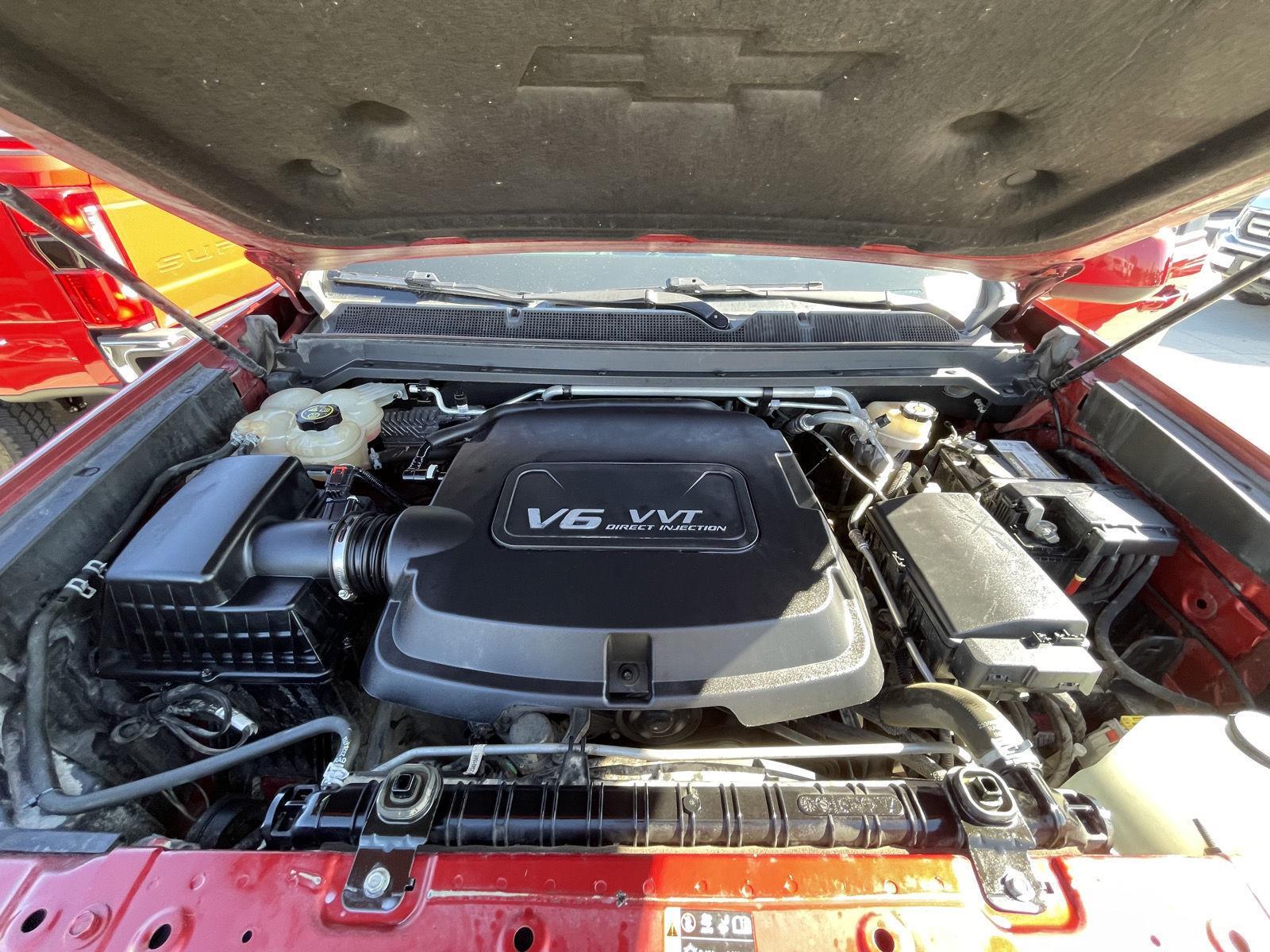 Vehicle photo 33