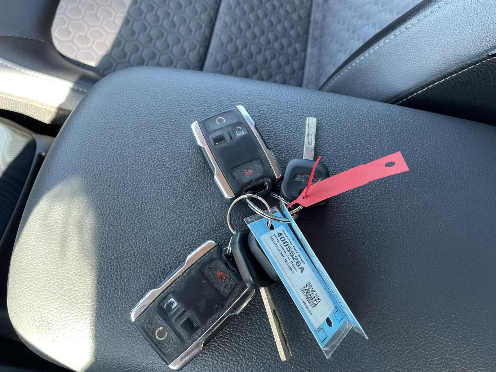 Vehicle photo 37