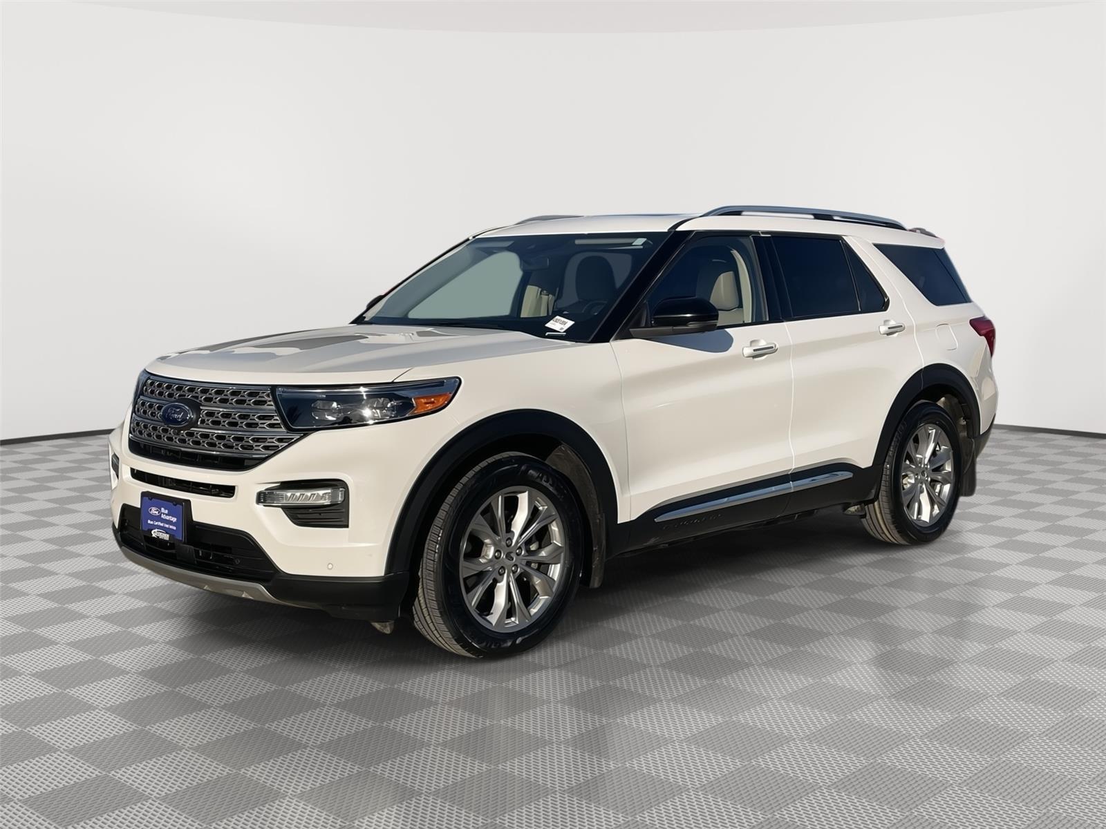 Star White Metallic Tri-Coat 2021 Ford Explorer SUV / Crossover All-Wheel Drive Automatic