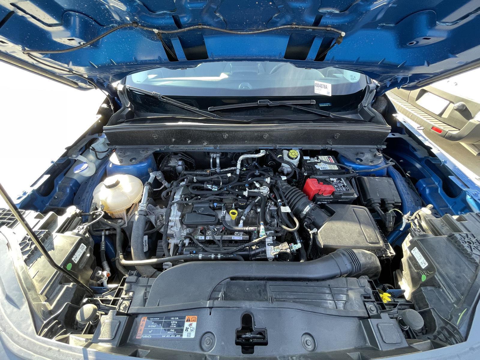 Vehicle photo 34