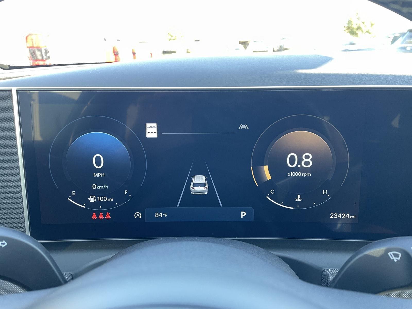Vehicle photo 15