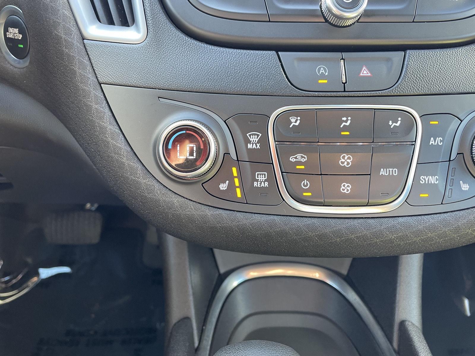 Vehicle photo 27