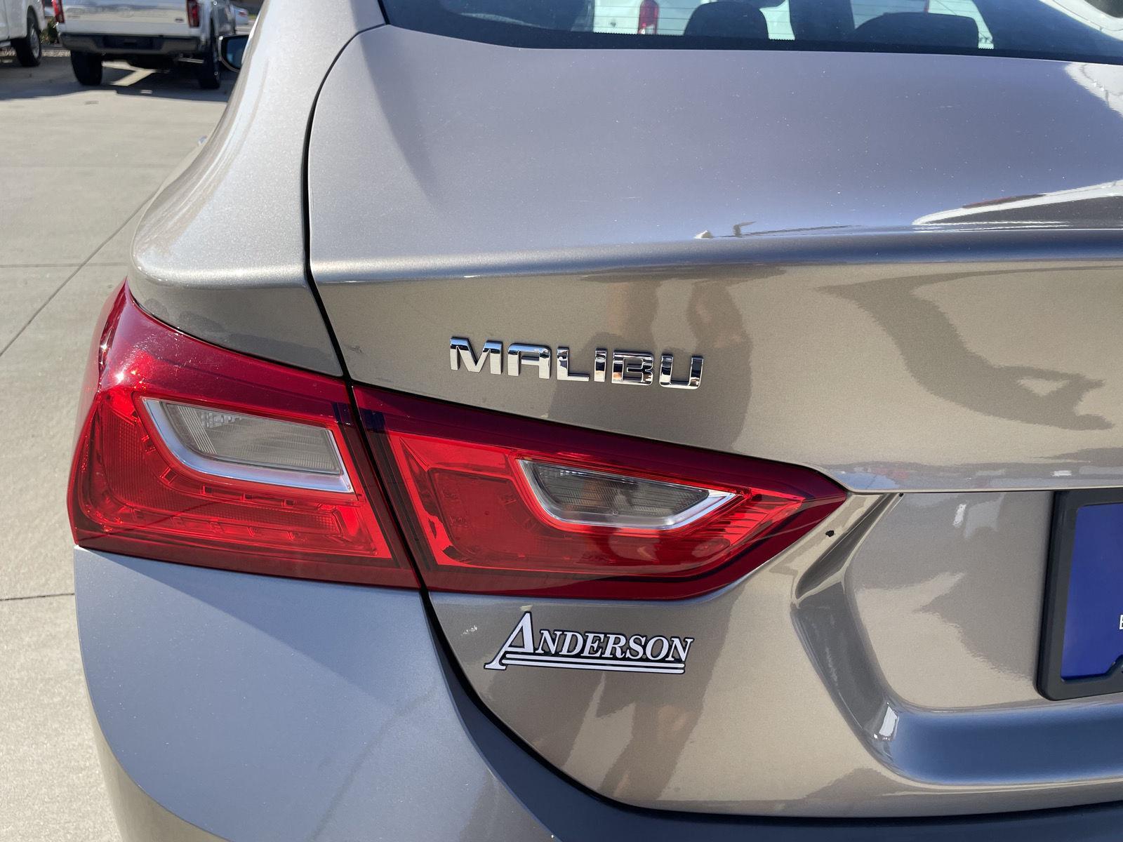Vehicle photo 36