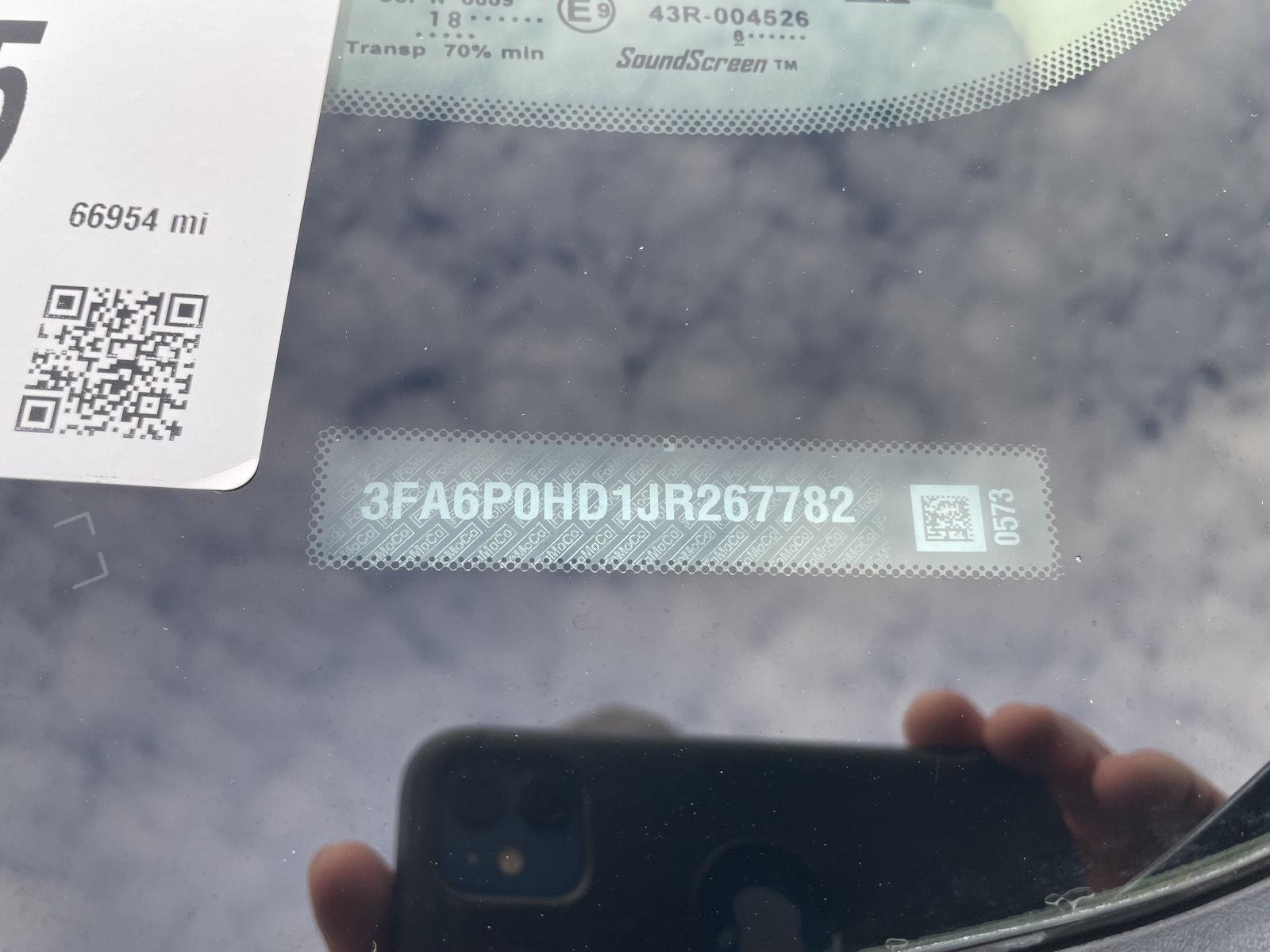 Vehicle photo 32