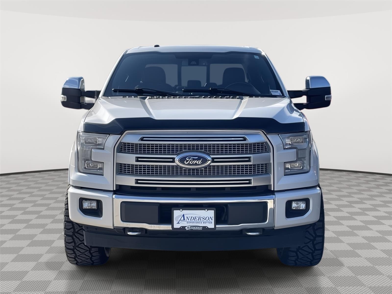 Vehicle photo 4