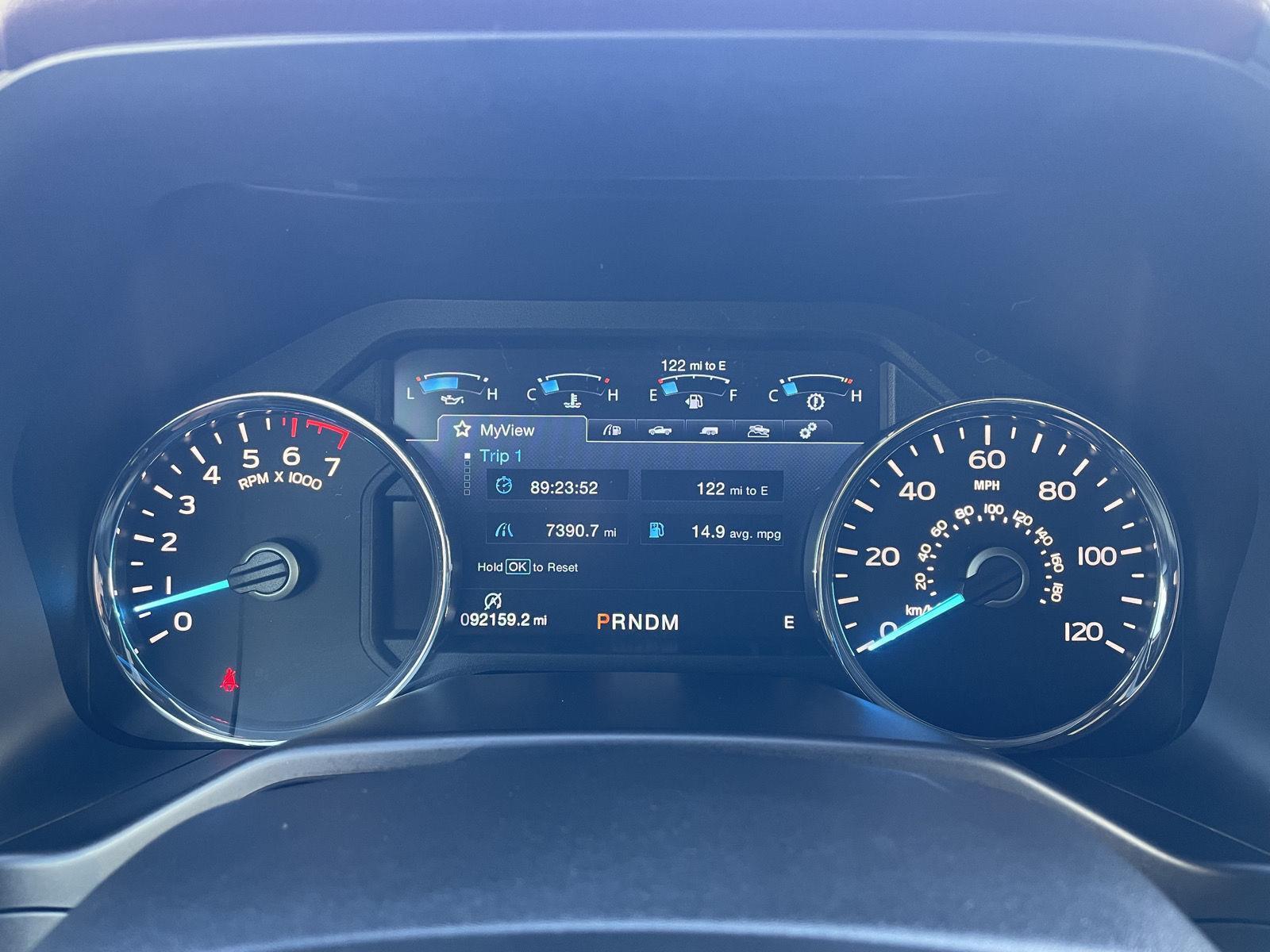 Vehicle photo 15