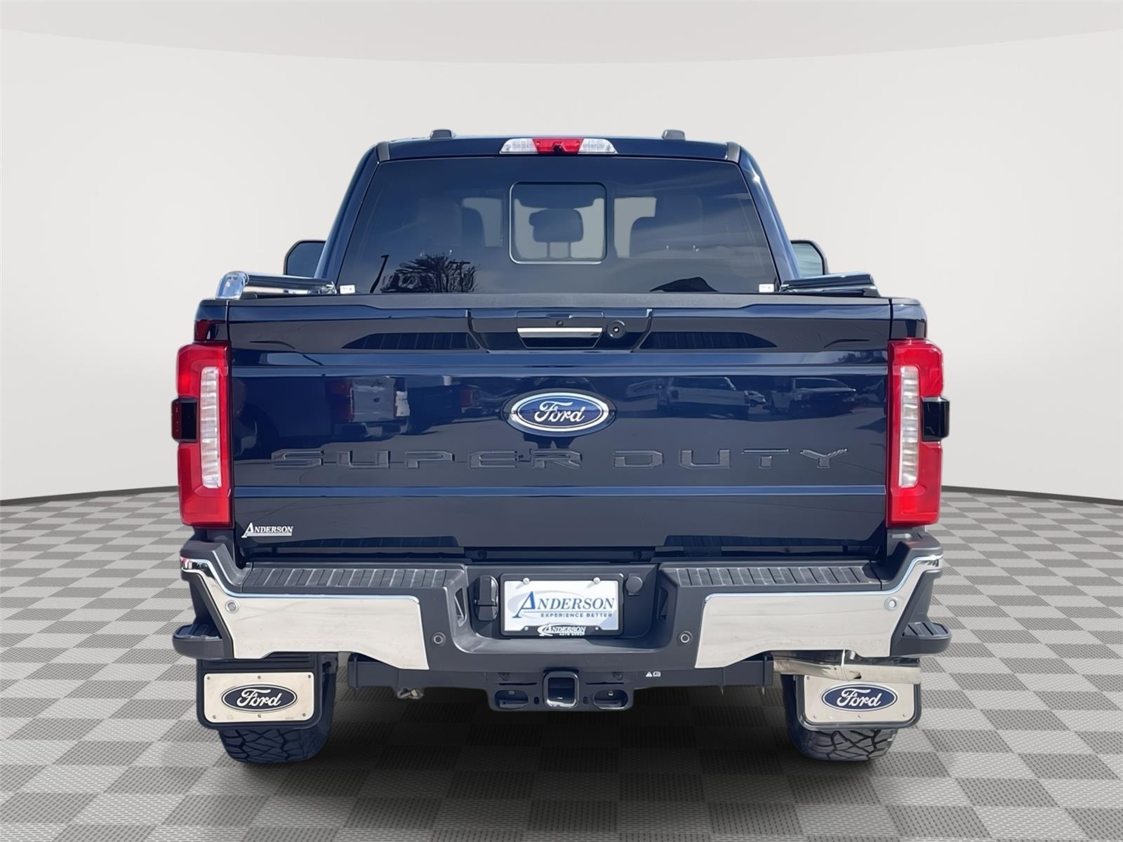 Vehicle photo 8